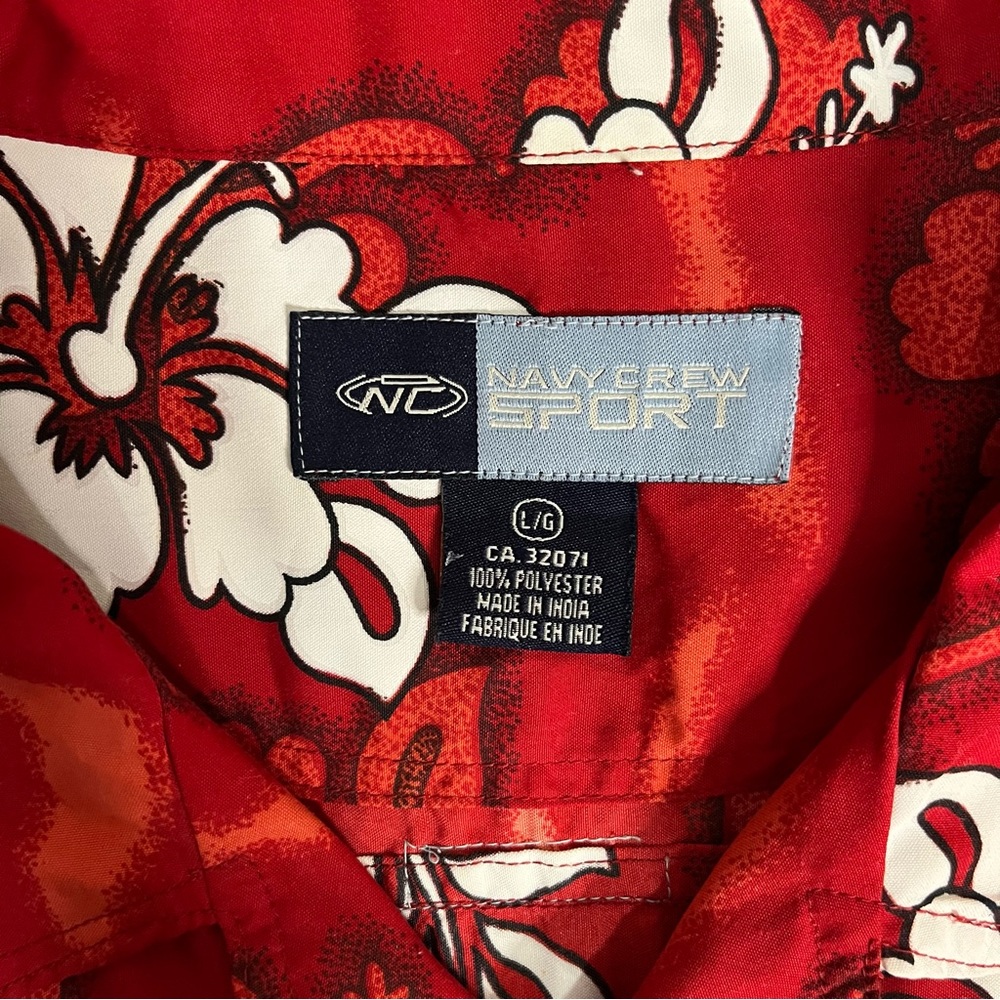 Red Floral Hawaiian Vintage Button Down Shirt - Picture 12 of 12